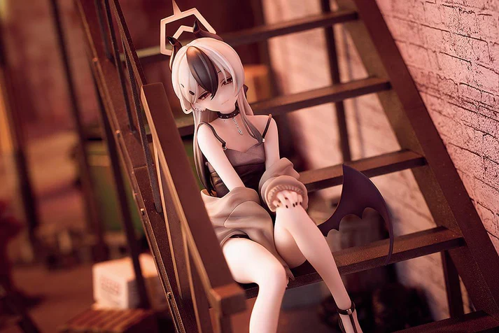 (1/7 Scale Figure) Blue Archive Kayoko Dress: Memorial Lobby Ver. - Image 8